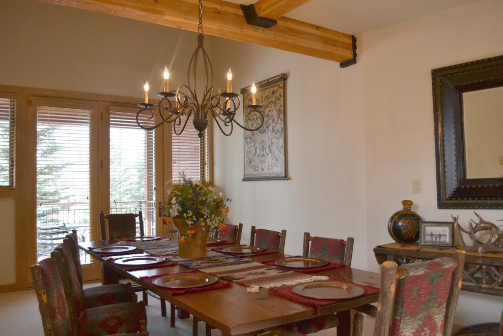Moose Creek Townhomes By Jackson Hole Real Estate Company Teton Village Chambre photo